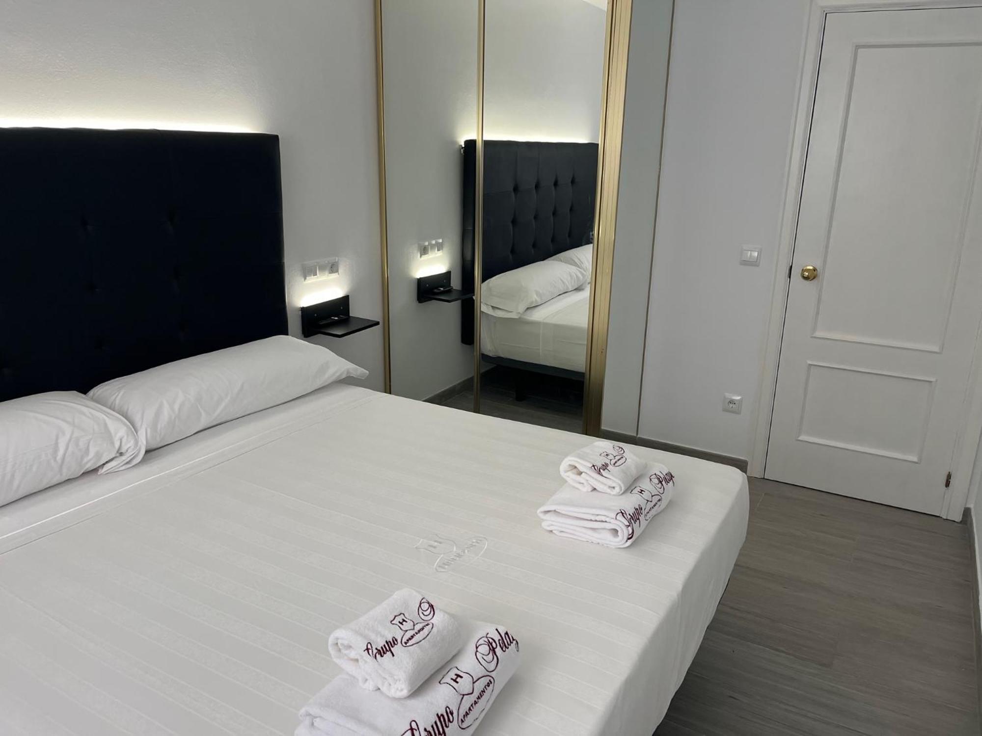 H Pelayo Auto Check-In Rooms Noja Exterior photo